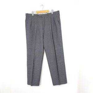 Club International Men's Gray Polyester-Wool Blend Pleated Front Dress Pants